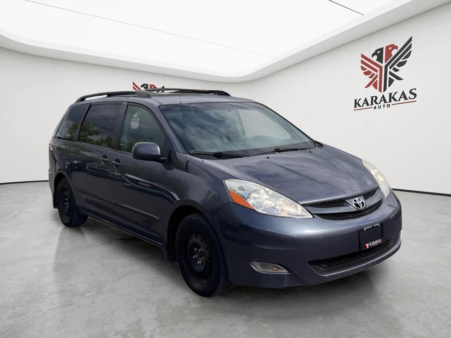 2008 Toyota Sienna